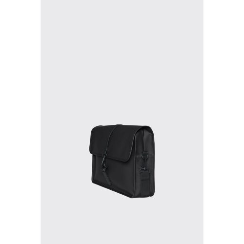 Messenger Bag Messenger 13930 01 Black 7 660x990 crop center 0e4b58a0 6eef 4812 ac4a bca9601ac439