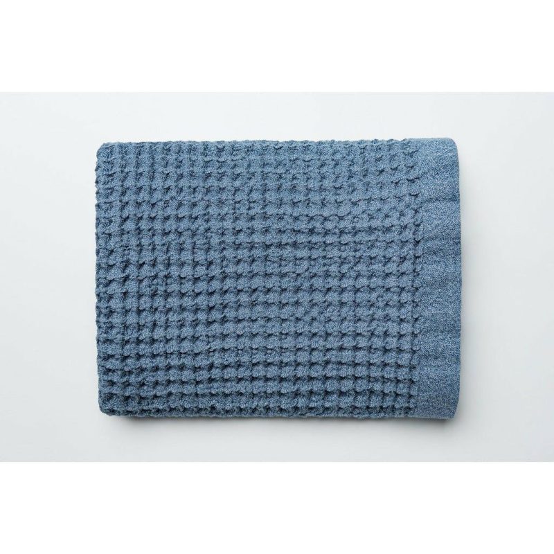 Onsen Bath Towel Denim Blue top 2 1024x1024 5b678dad 4b90 4208 a398 6da8ddf63f2b