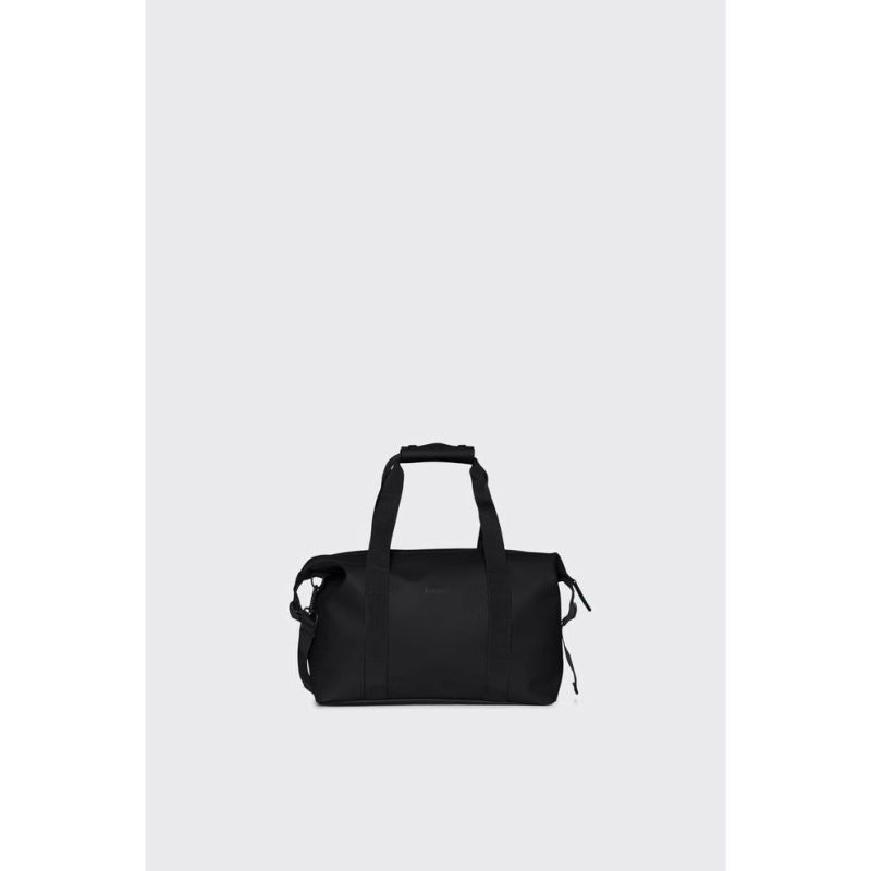 Weekend Bag Small Weekendbags 13190 01 Black 660x990 crop center 54bd9143 2a11 4620 a48b 7496175b6f92